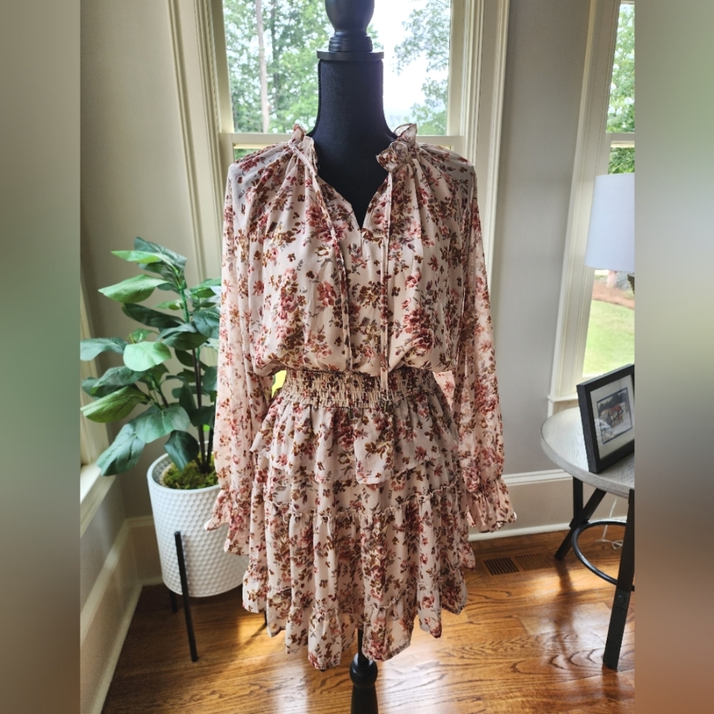 New w tags Entro size L dress